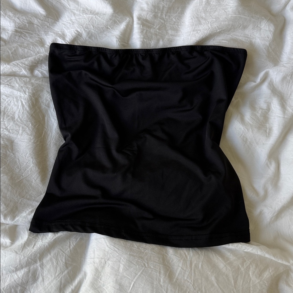 Black Strapless Tube Top